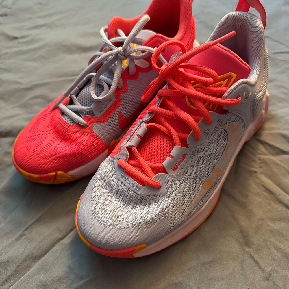 Nike Kids Sneakers - Red and Gray